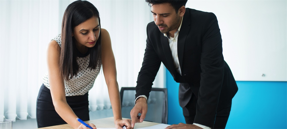 A Guide To Measuring Employee Experience: Key Metrics And Methods