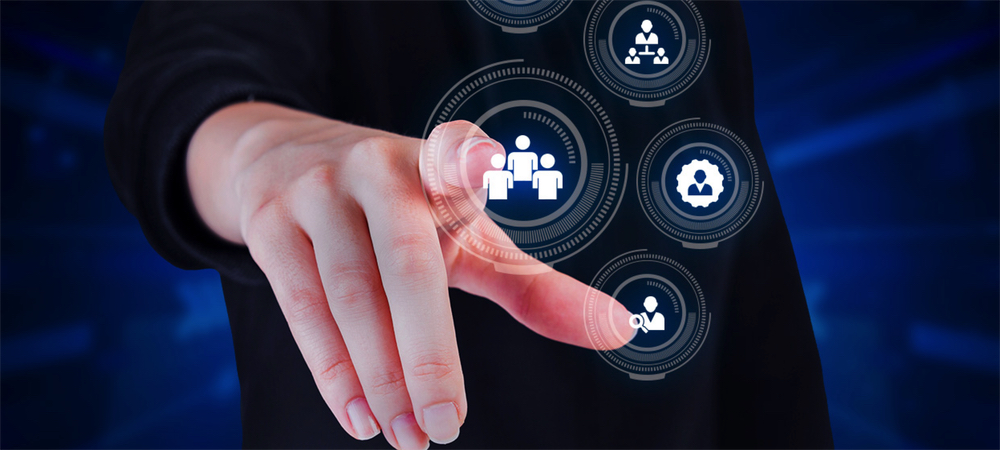 Choosing the best employee management software in 2025